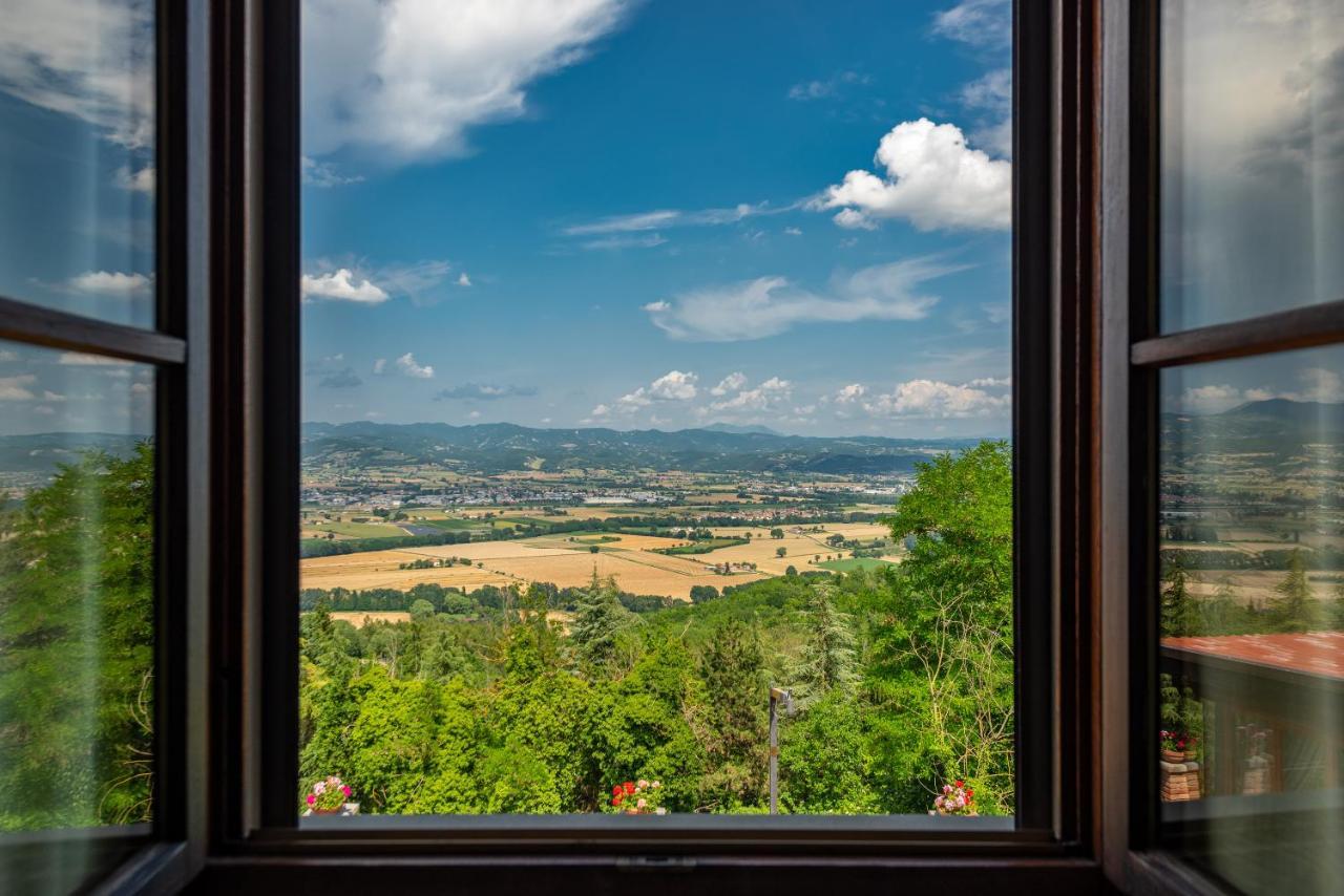 Borgo Di Celle Hotel Citta di Castello Luaran gambar