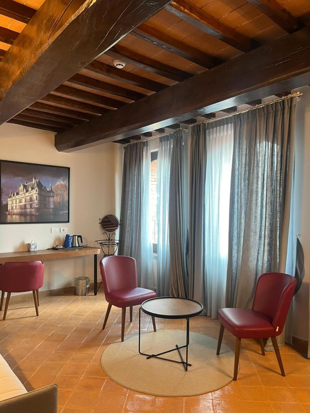 Borgo Di Celle Hotel Citta di Castello Luaran gambar